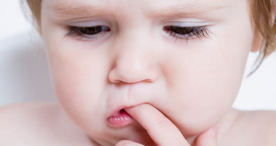 Kekemelik Belirtileri ve Tedavisi