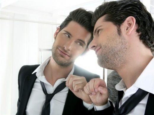 Narsist Belirtileri ve Tedavisi